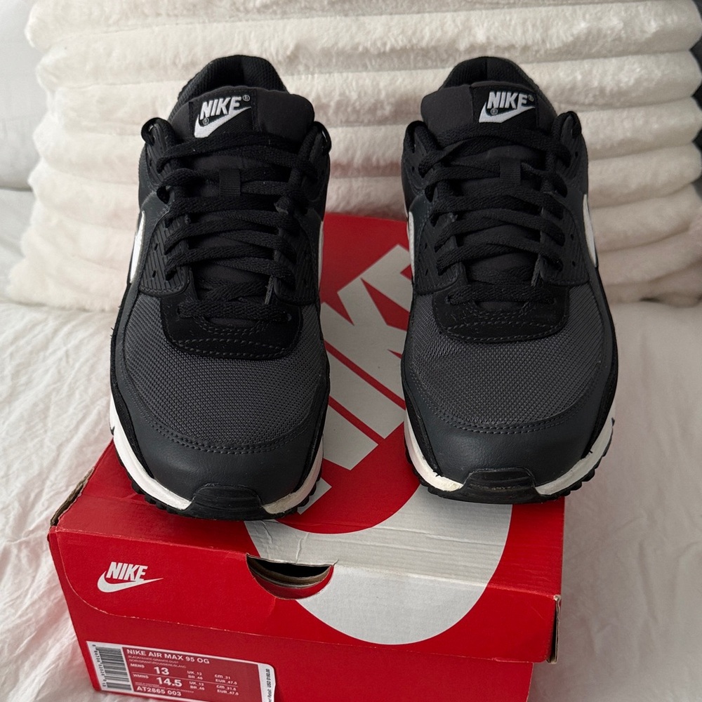 Nike Air Max 95 OG Black White Sneakers Men’s size 13 - Picture 2 of 5
